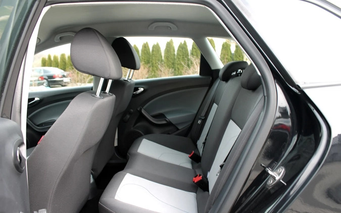 Seat Ibiza cena 26900 przebieg: 156000, rok produkcji 2014 z Oława małe 379